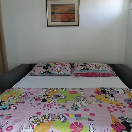 Kanica - At The And Parking Appartement